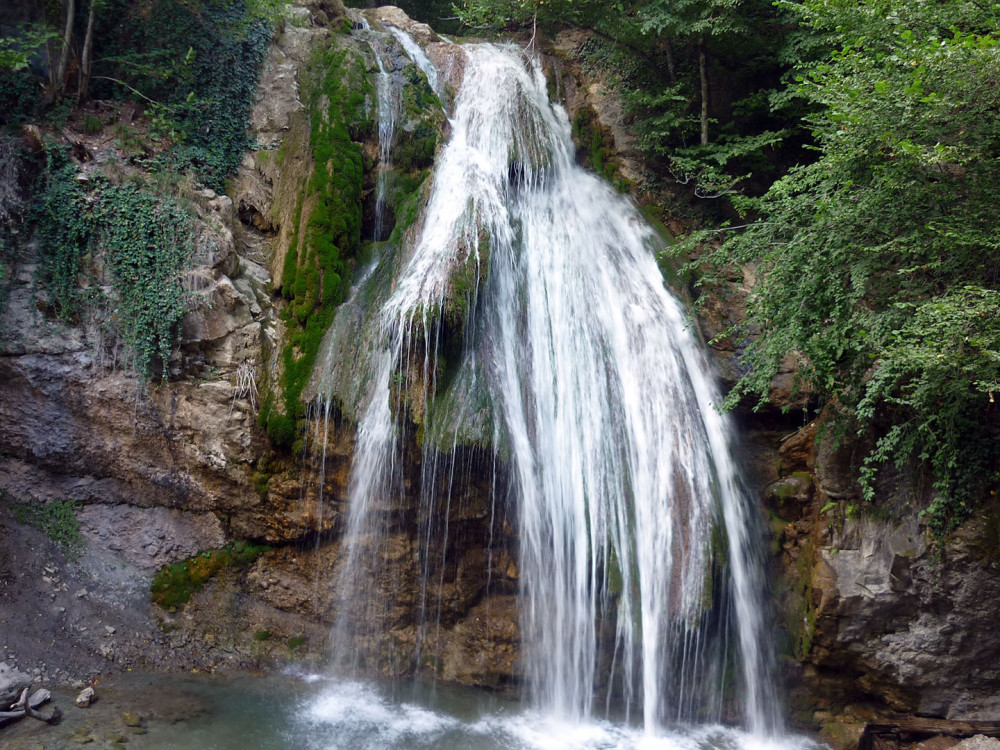 Фото: К водопаду Джур-Джур на джипах