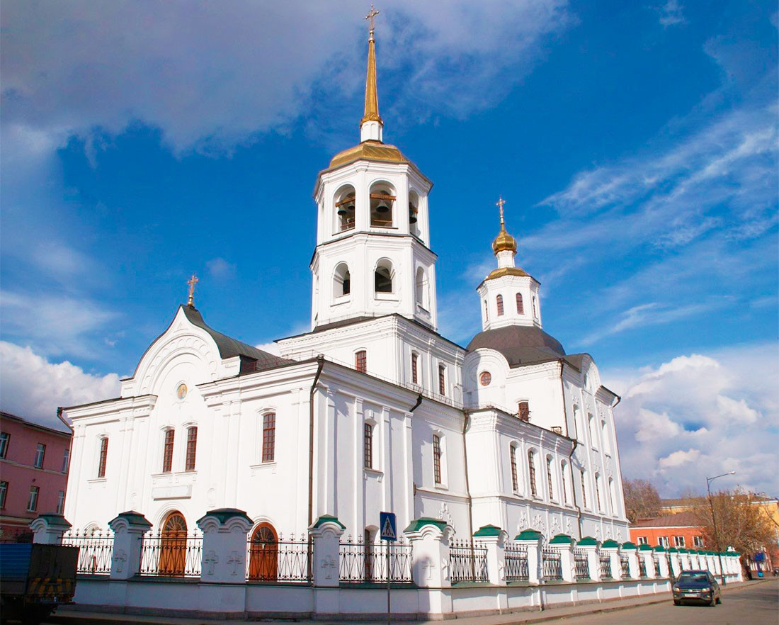 Фото: Харлампиевская Михайло-Архангельская церковь