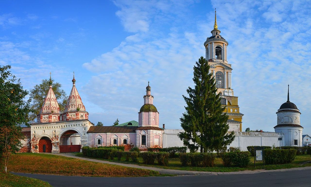 Фото: Ризоположенский монастырь (Суздаль)