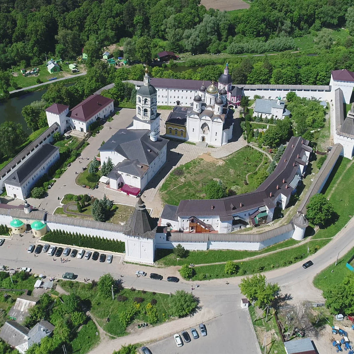 Фото: Свято-Пафнутьев Боровский монастырь (Боровск)